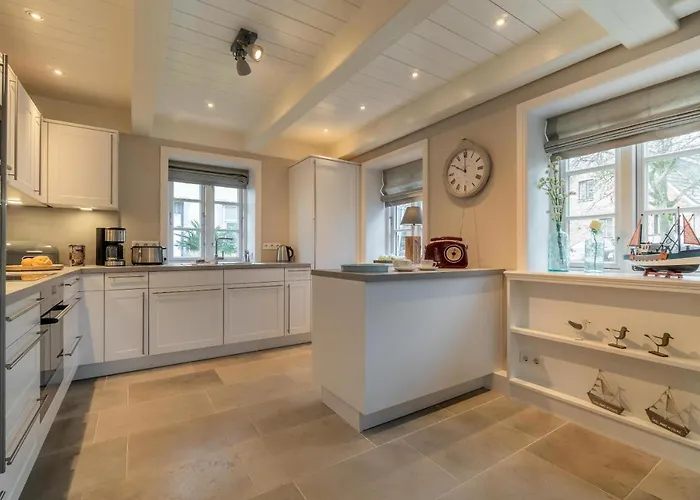 Luette Hues * Oevenum